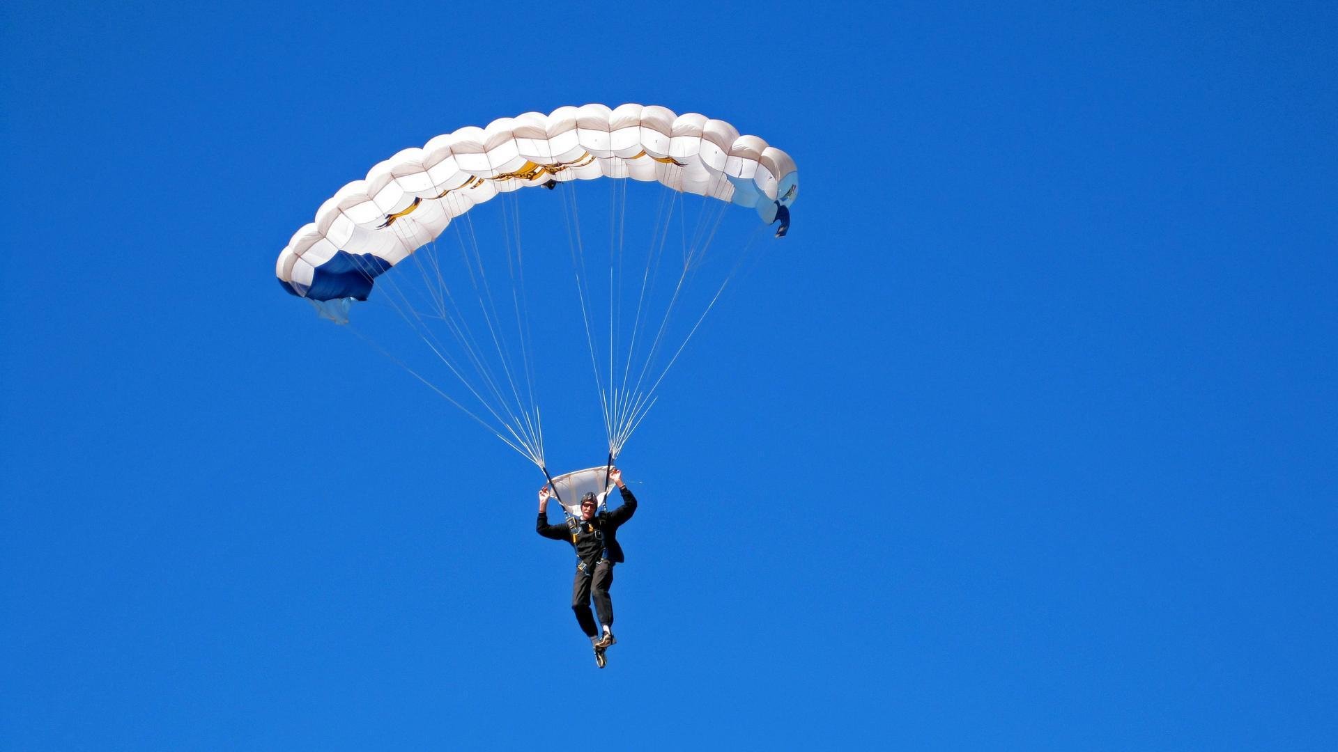 归化球员助力中国足球崛起，未来可期